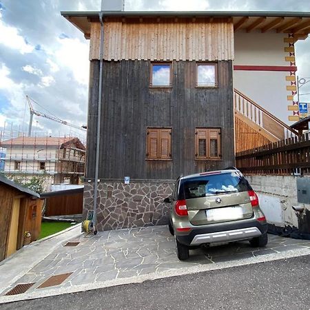 Ciasa Sas Da Le Doudesc Apartment Vigo di Fassa Bagian luar foto