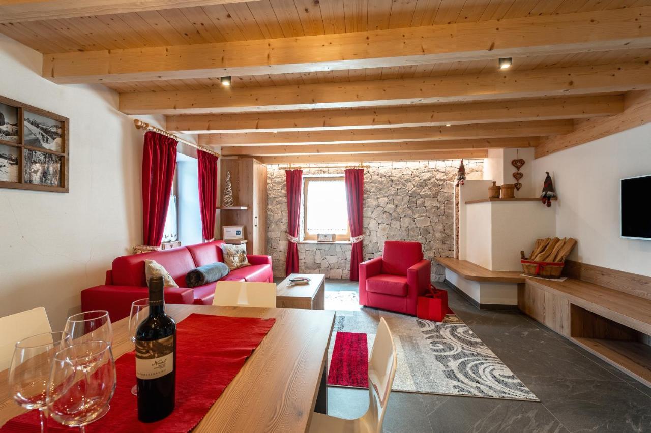 Ciasa Sas Da Le Doudesc Apartment Vigo di Fassa Bagian luar foto