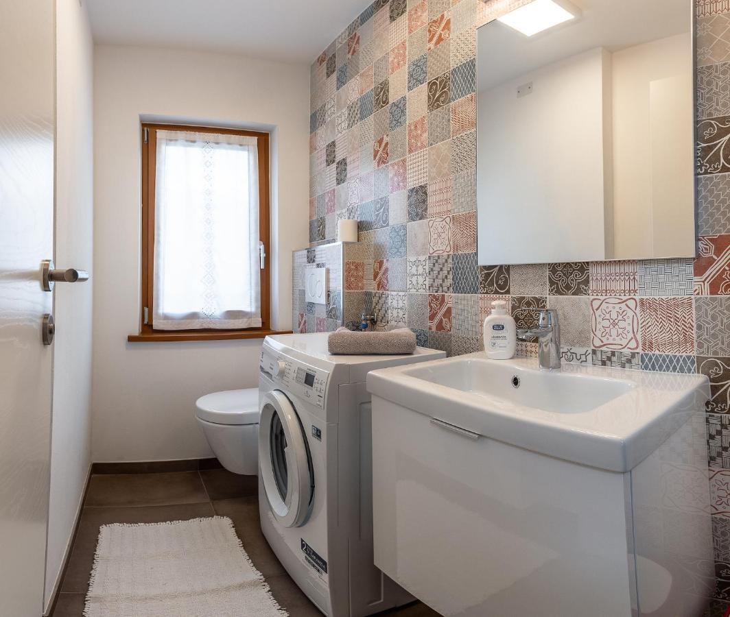 Ciasa Sas Da Le Doudesc Apartment Vigo di Fassa Bagian luar foto