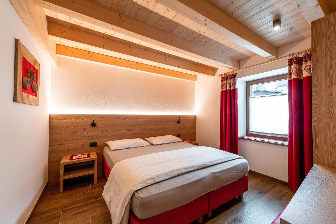 Ciasa Sas Da Le Doudesc Apartment Vigo di Fassa Bagian luar foto